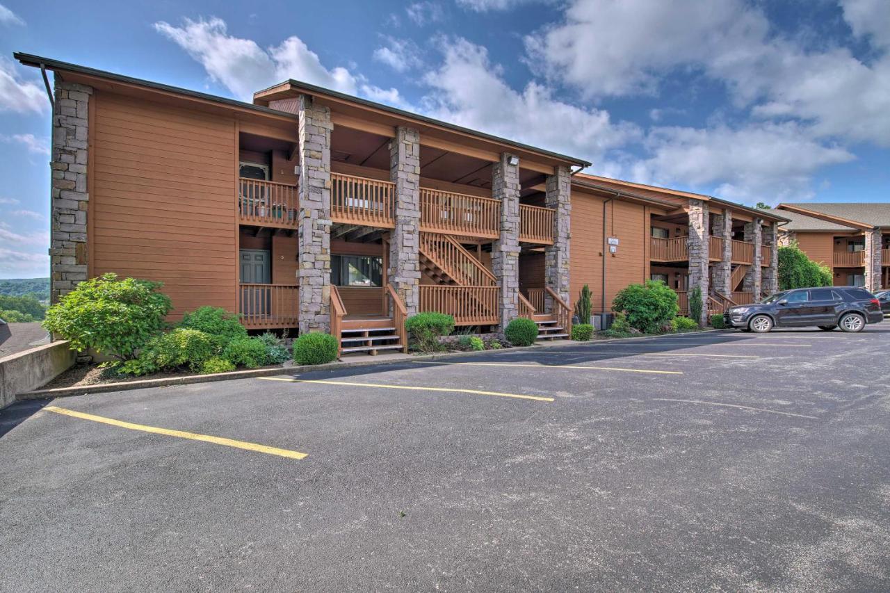 Branson Getaway With Balcony And Resort Amenities! ภายนอก รูปภาพ