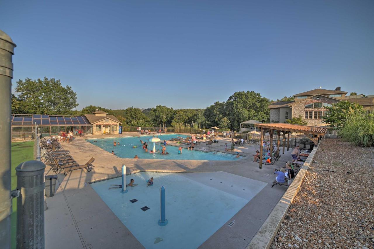 Branson Getaway With Balcony And Resort Amenities! ภายนอก รูปภาพ