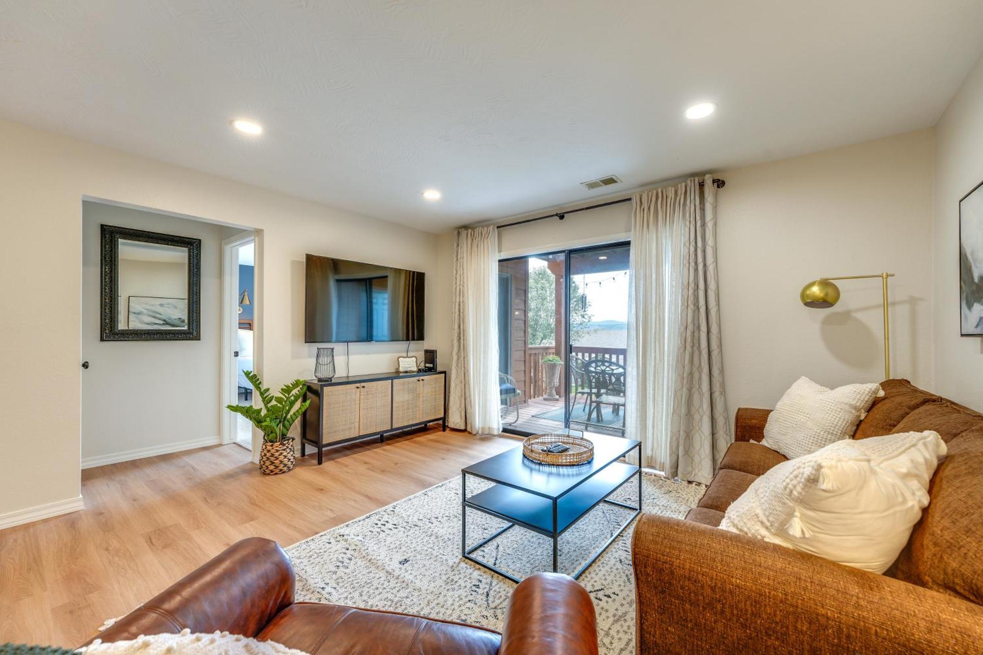 Branson Getaway With Balcony And Resort Amenities! ภายนอก รูปภาพ